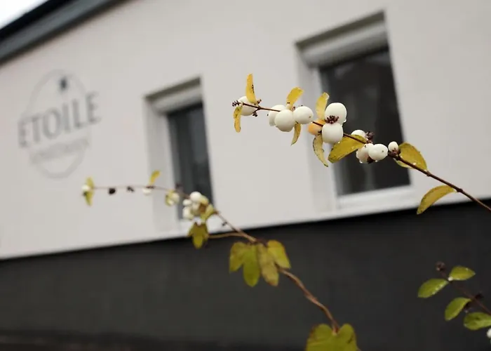 Etoile *